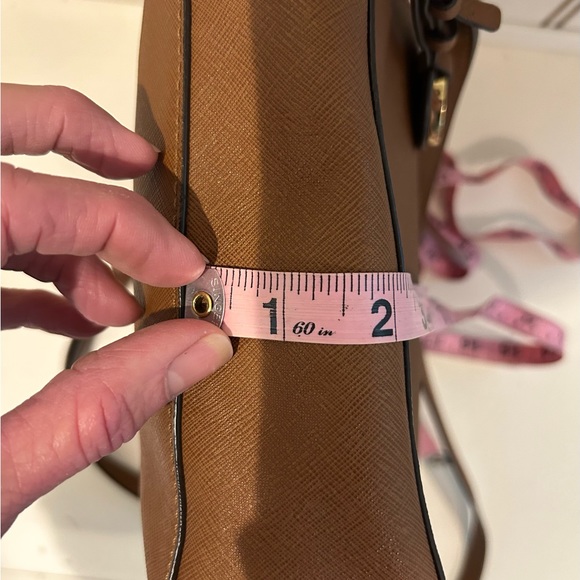 Michael Kors Brown leather purse - Picture 12 of 14